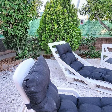 Les Bonnes Herbes --- Rez-de-villa Villa Toulon