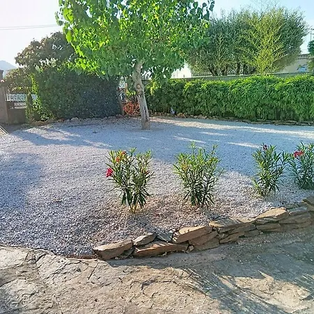 Les Bonnes Herbes --- Rez-de-villa * Toulon